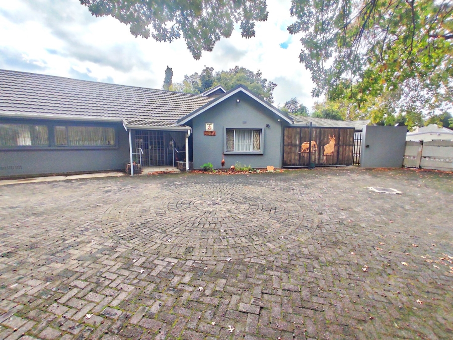 5 Bedroom Property for Sale in Sasolburg Ext 4 Free State